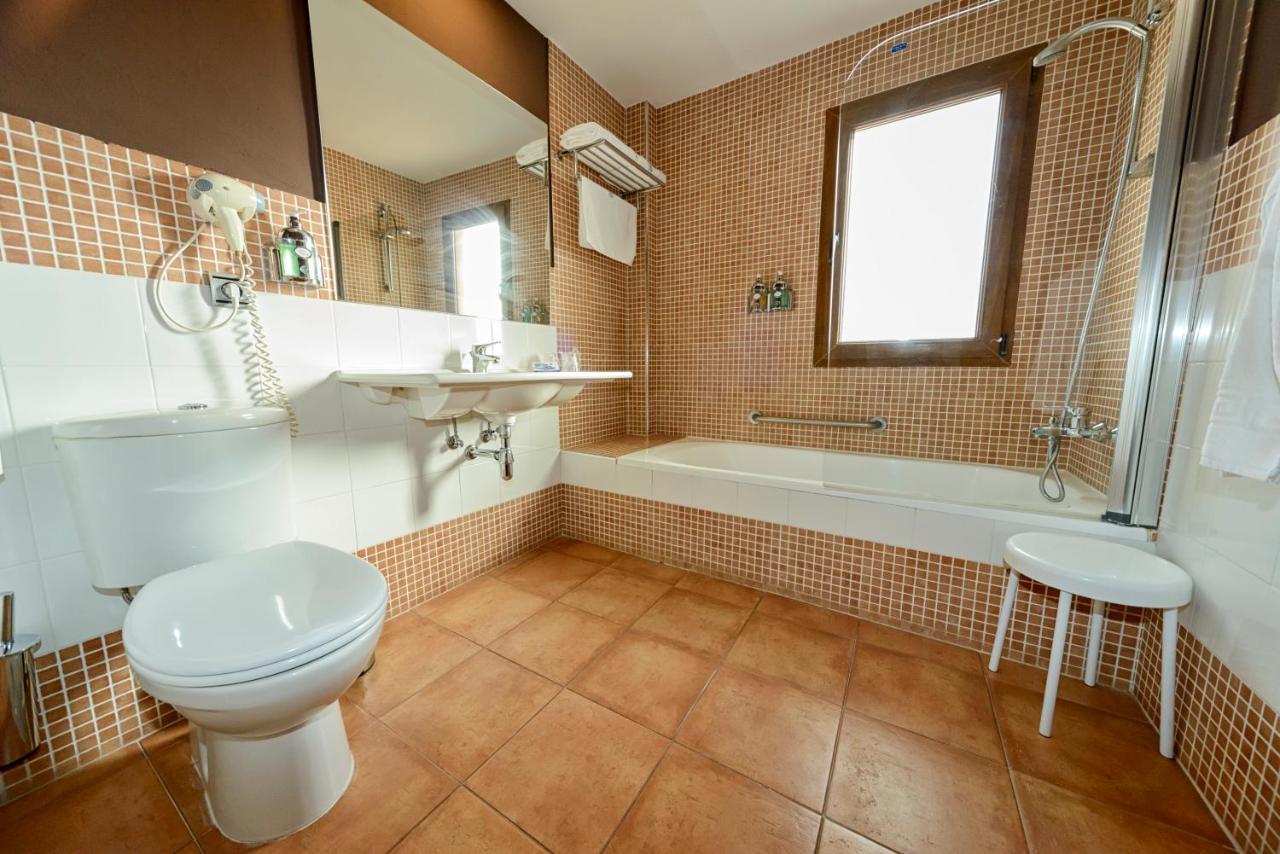 Hotel La Barrosa Abejar Eksteriør bilde