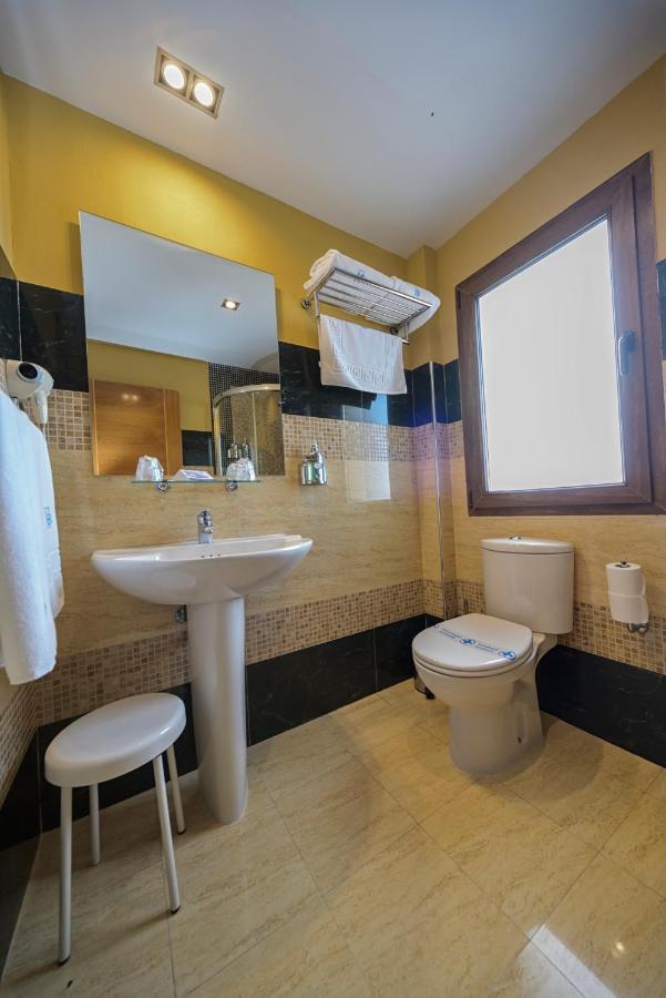 Hotel La Barrosa Abejar Eksteriør bilde