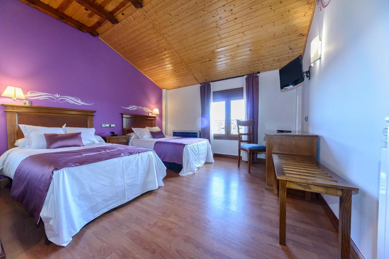 Hotel La Barrosa Abejar Eksteriør bilde