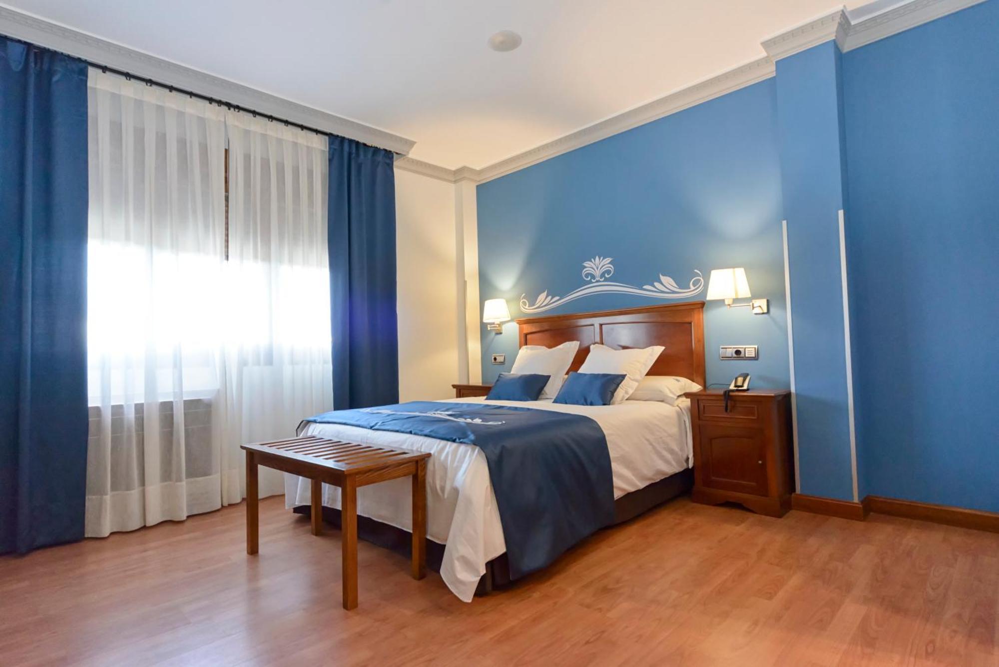 Hotel La Barrosa Abejar Eksteriør bilde